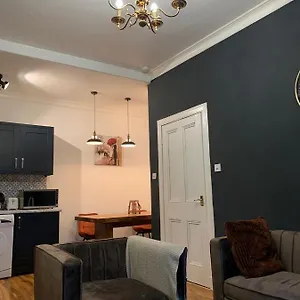 Apartment Glamours Stylish Victorian Near Centre, Edinburgh
